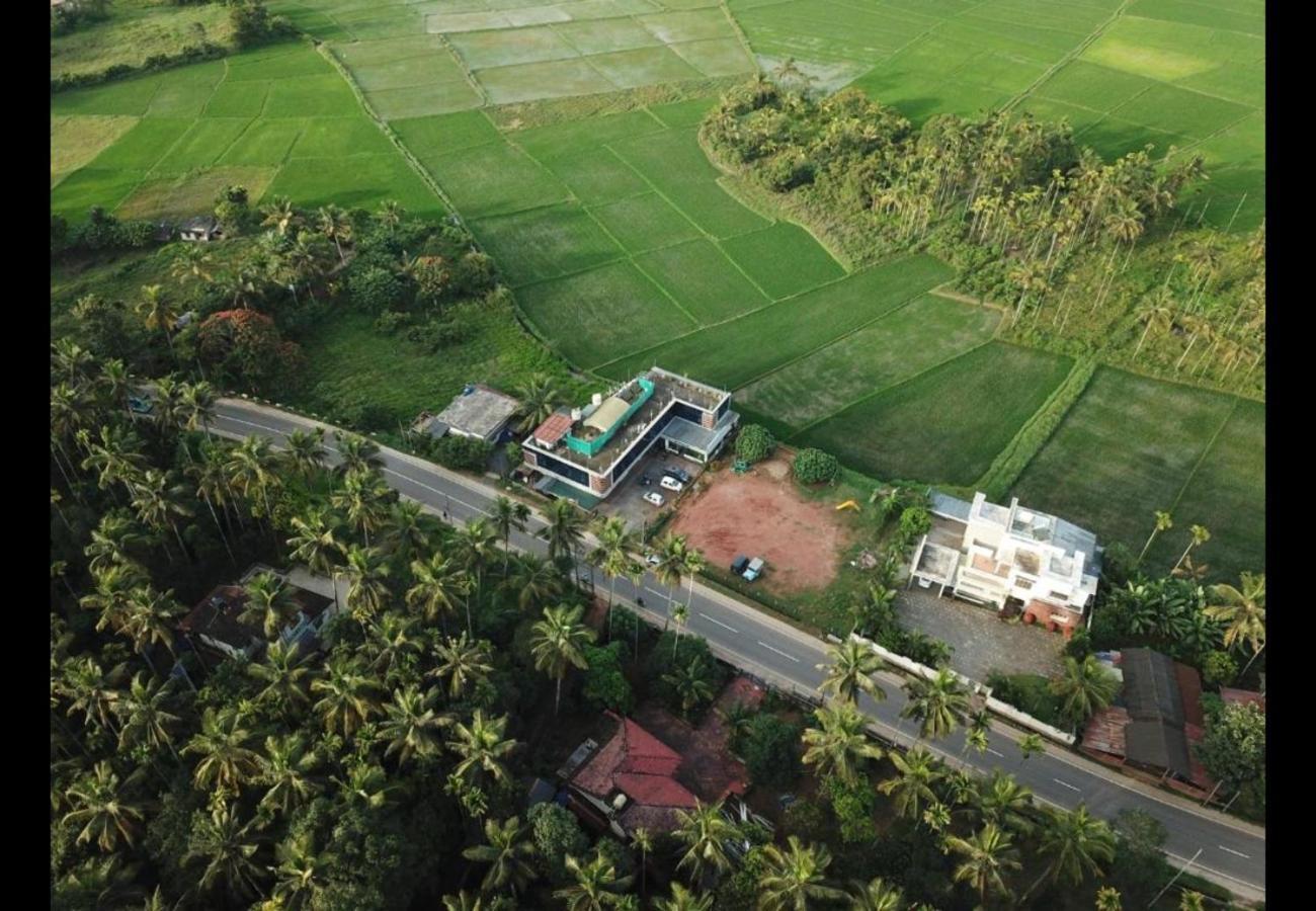 Paddyfield Inn Mananthavady Exterior photo