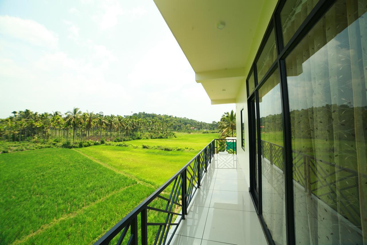 Paddyfield Inn Mananthavady Exterior photo
