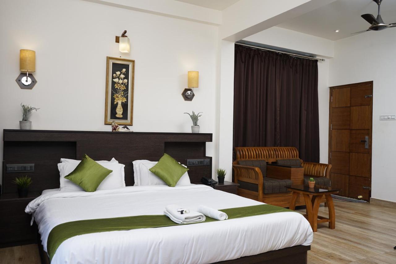 Paddyfield Inn Mananthavady Exterior photo